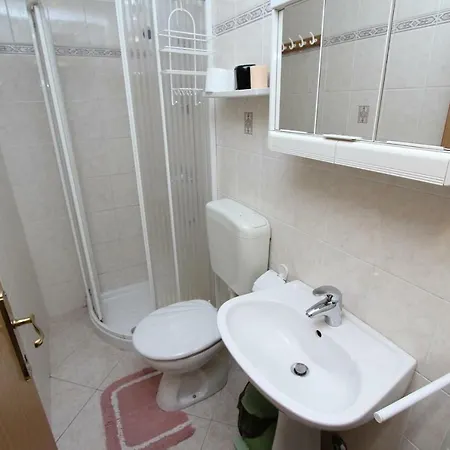 Apartments Milka Ровинь